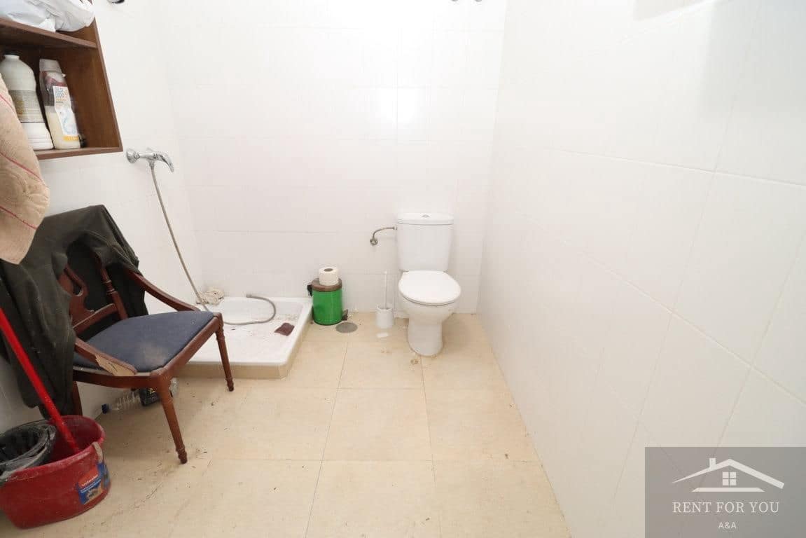 3 bedroom Commercial for rent in Coin - € 4,000 (Ref: 9167003)