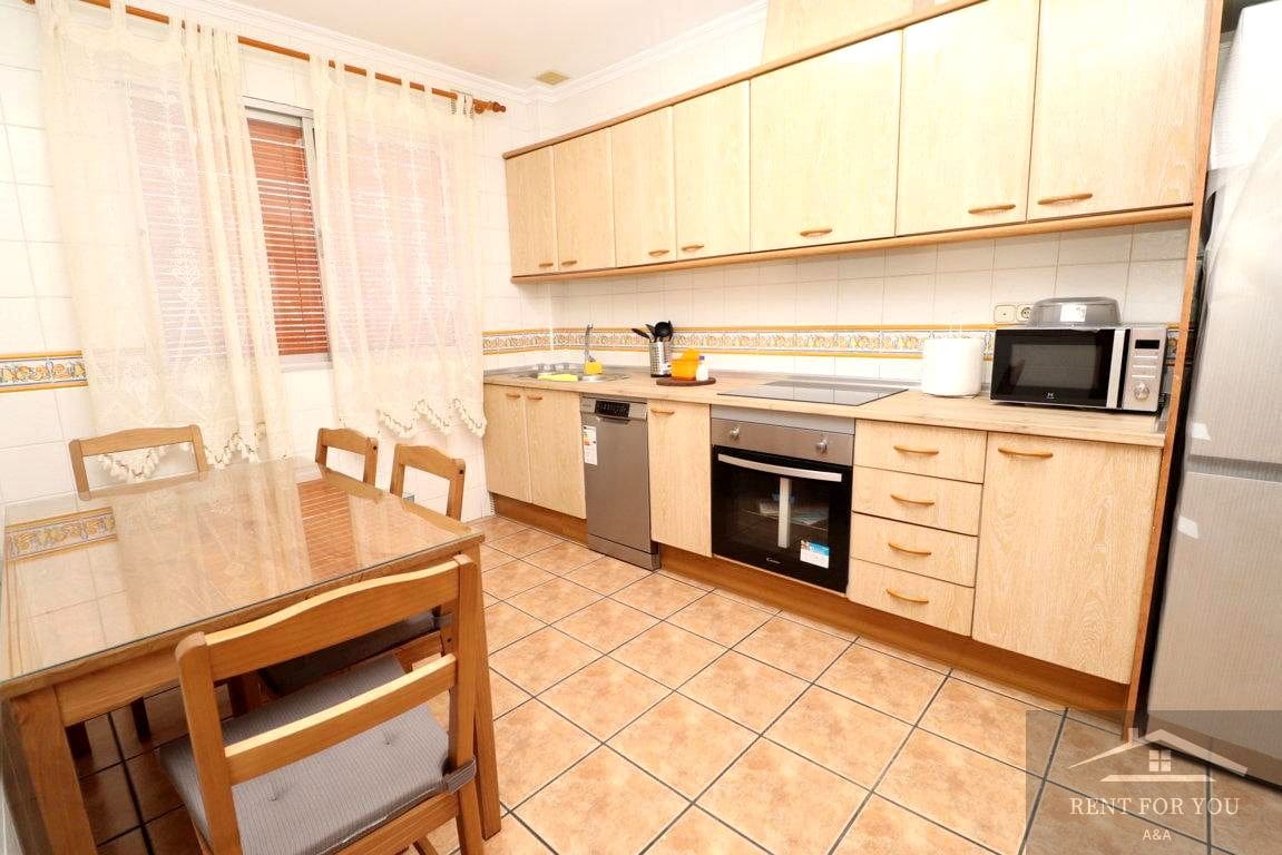 3 soveværelse Lejlighed til leje i Alhaurin el Grande - € 1.000 (Ref: 9172477)