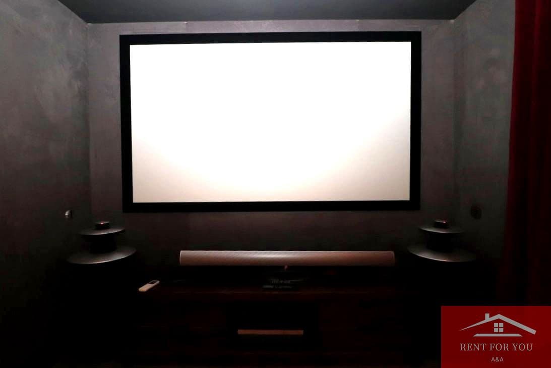 4 soveværelse Villa til leje i Coin med swimmingpool garage - € 4.500 (Ref: 9219508)