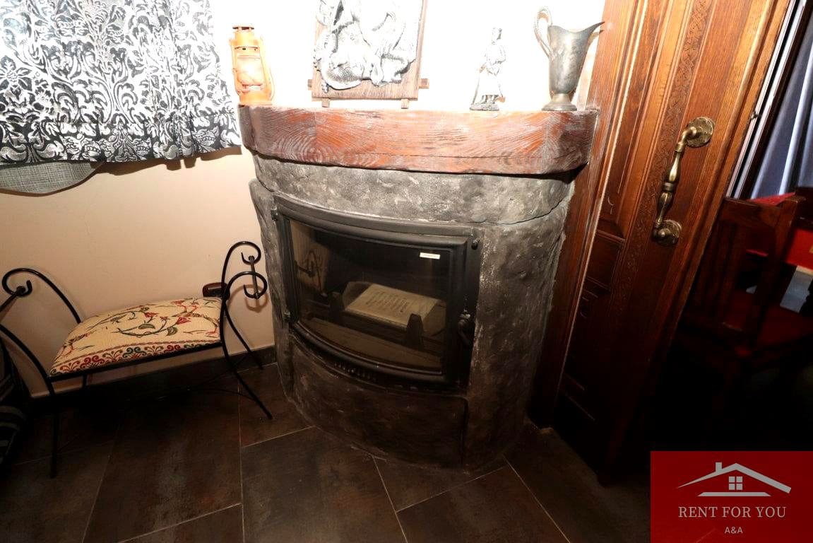 4 soveværelse Villa til leje i Coin med swimmingpool garage - € 4.500 (Ref: 9219508)