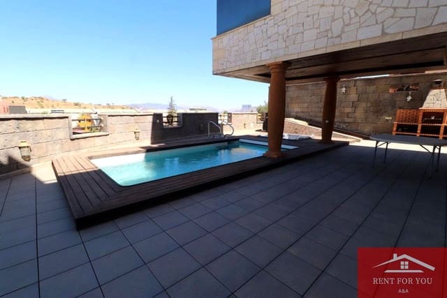 4 bedroom Villa for rent in Coín with pool garage - € 4,500 (Ref: 9219508)