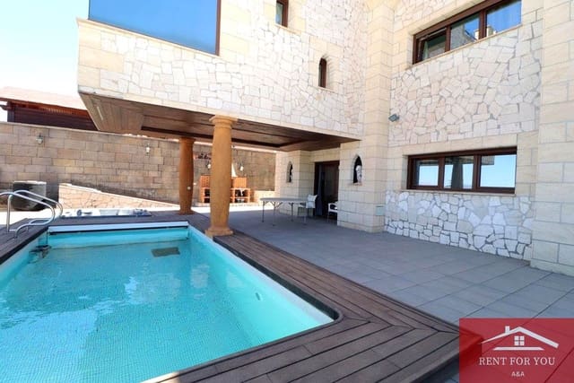 4 bedroom Villa for rent in Coín with pool garage - € 4,500 (Ref: 9219508)