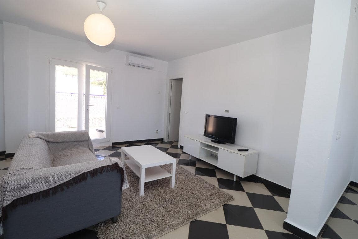 2 bedroom Flat for rent in Alhaurin el Grande - € 750 (Ref: 9240775)