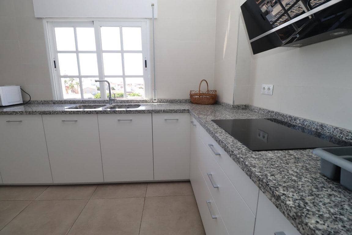2 bedroom Flat for rent in Alhaurin el Grande - € 750 (Ref: 9240775)