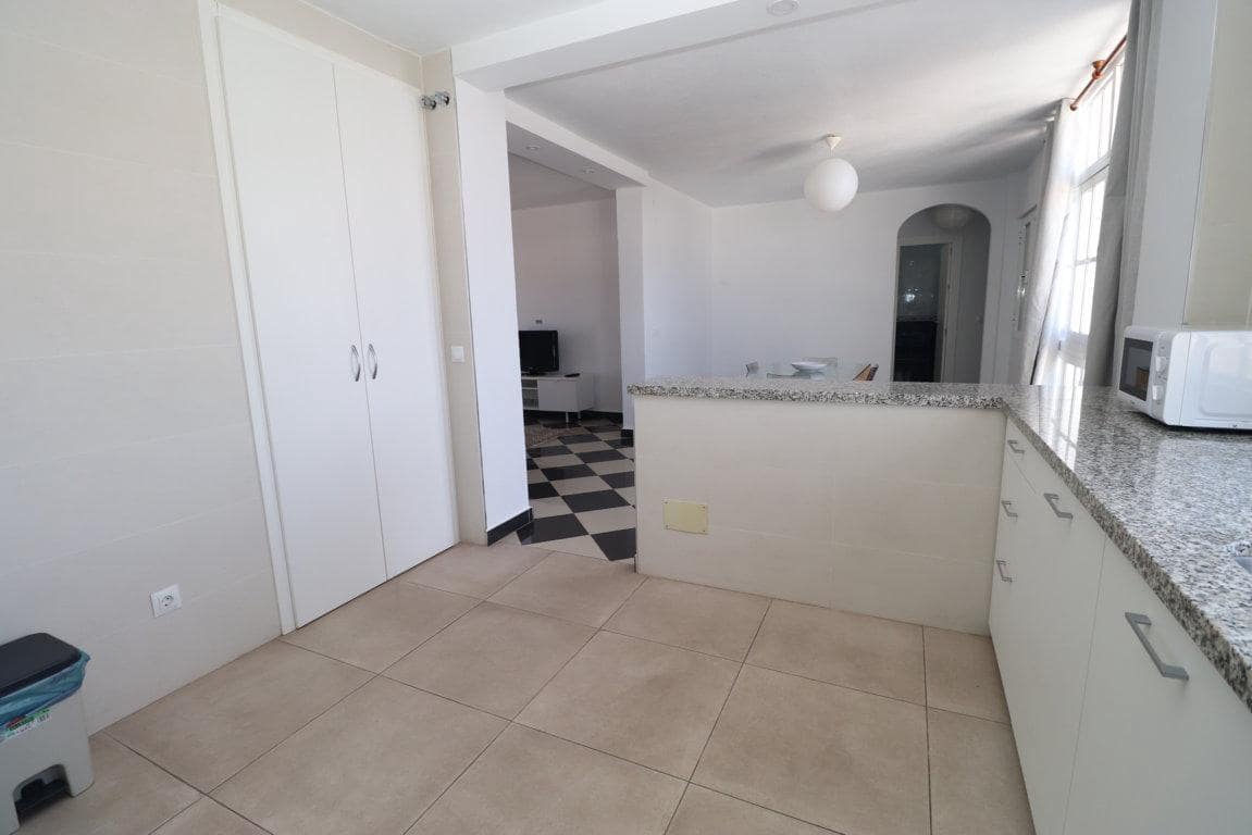 2 bedroom Flat for rent in Alhaurin el Grande - € 750 (Ref: 9240775)