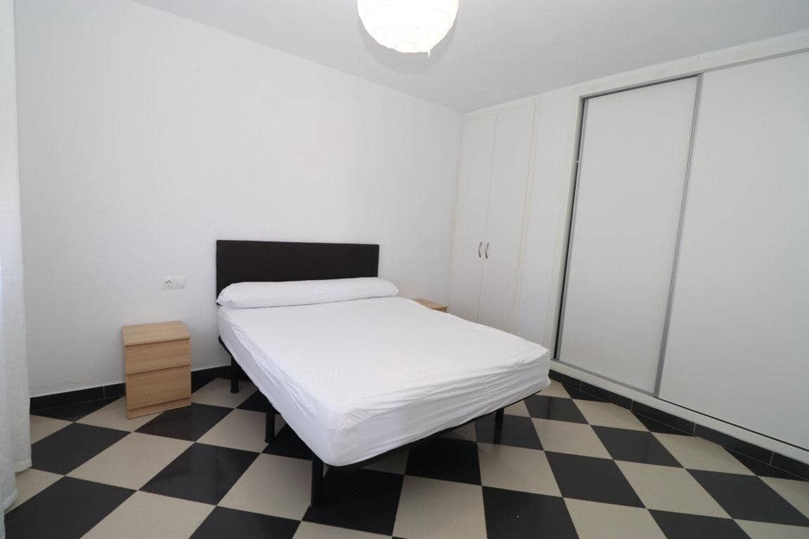 2 bedroom Flat for rent in Alhaurin el Grande - € 750 (Ref: 9240775)