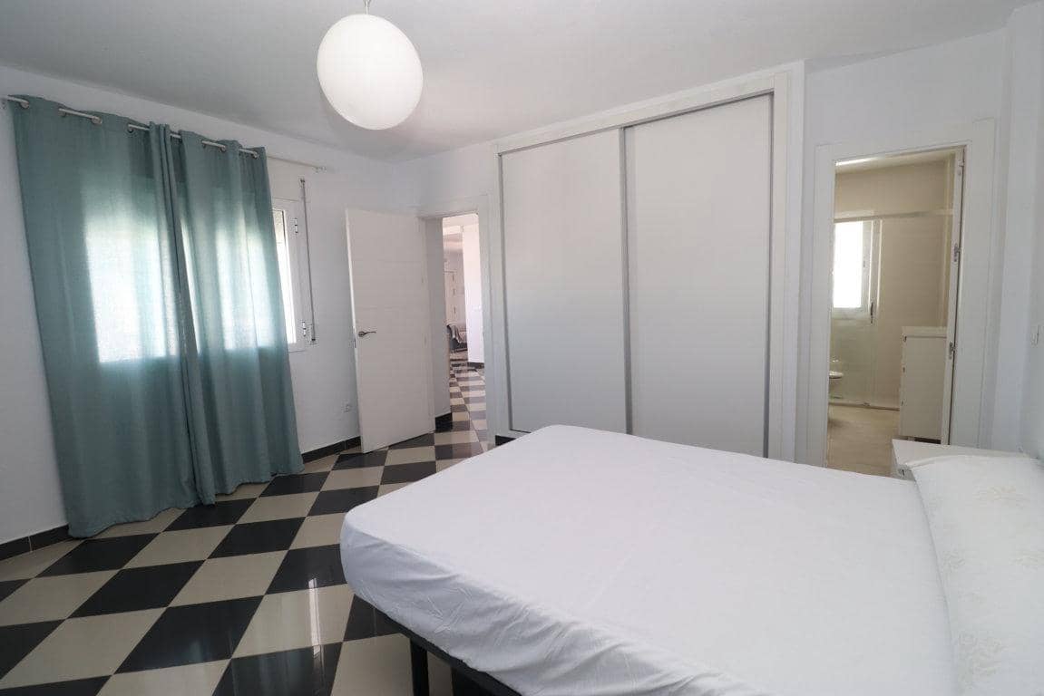 2 bedroom Flat for rent in Alhaurin el Grande - € 750 (Ref: 9240775)