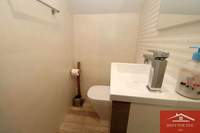 3 quarto Moradia para arrendar em Coín com garagem - 1 250 € (Ref: 9263891)