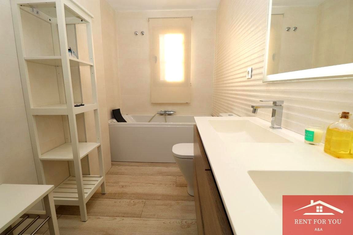 3 quarto Moradia para arrendar em Coin com garagem - 1 250 € (Ref: 9263891)