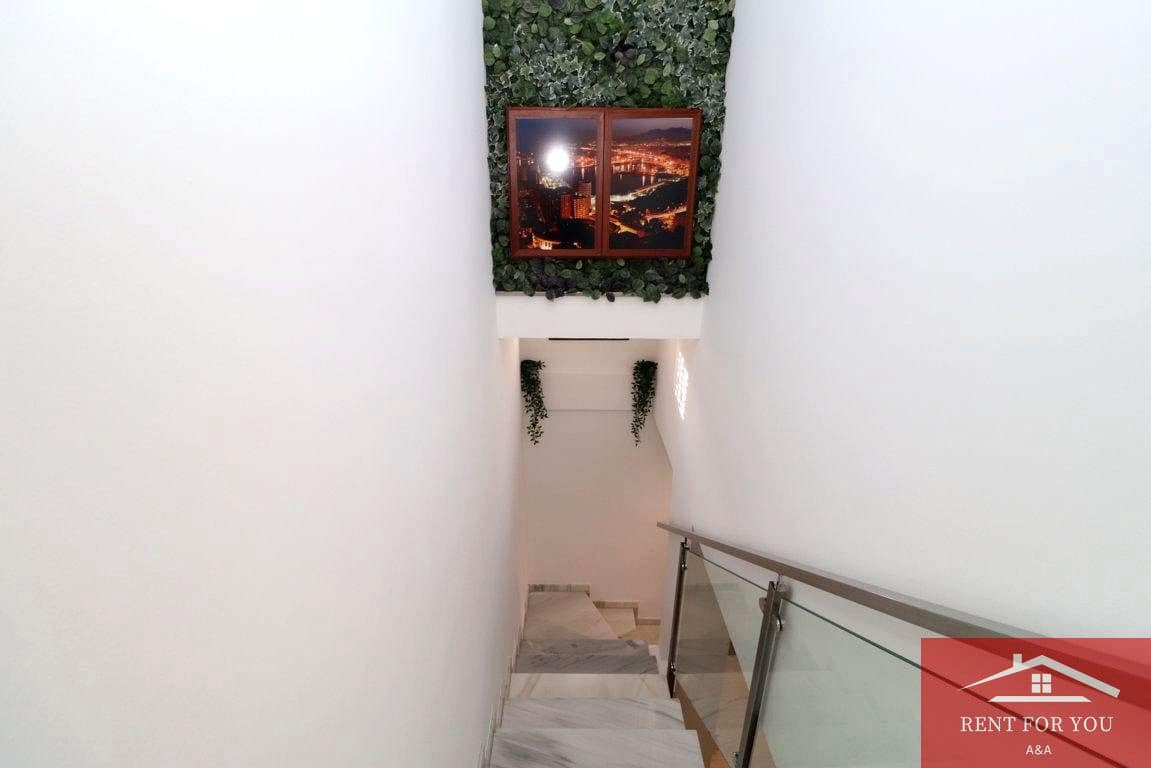 3 quarto Moradia para arrendar em Coin com garagem - 1 250 € (Ref: 9263891)
