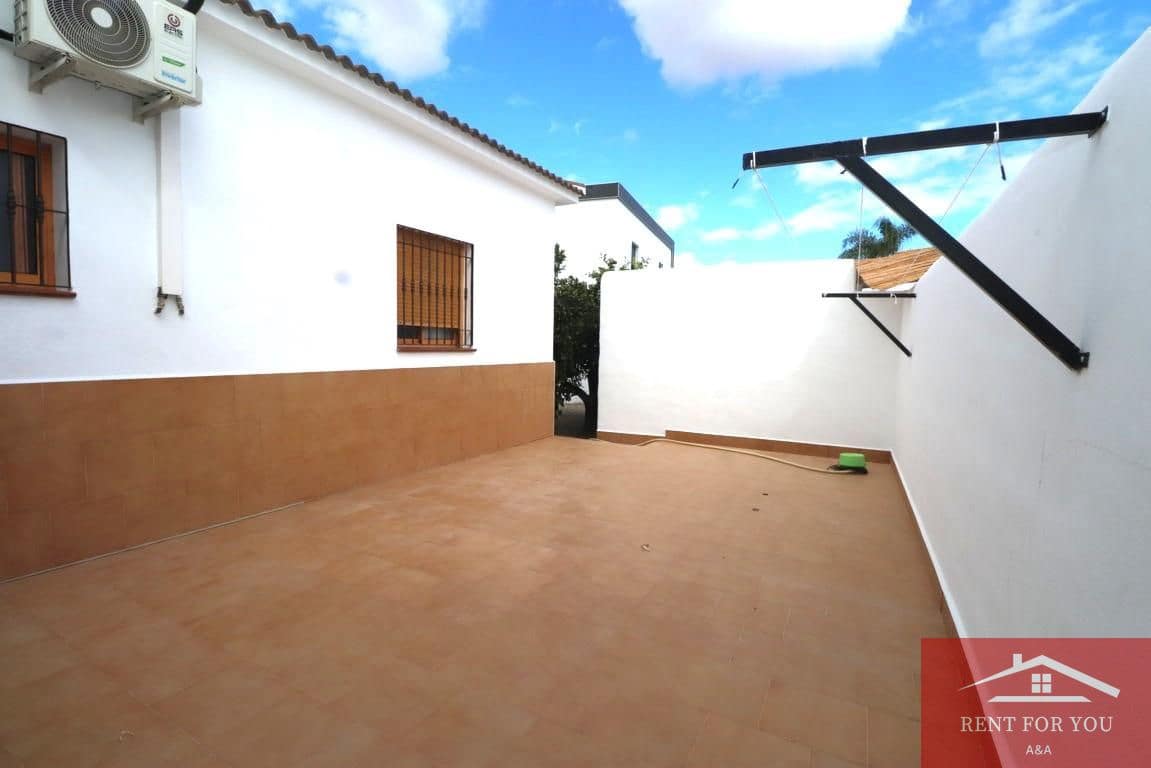 3 bedroom Villa for rent in Alhaurin el Grande with pool garage - € 1,800 (Ref: 9279789)