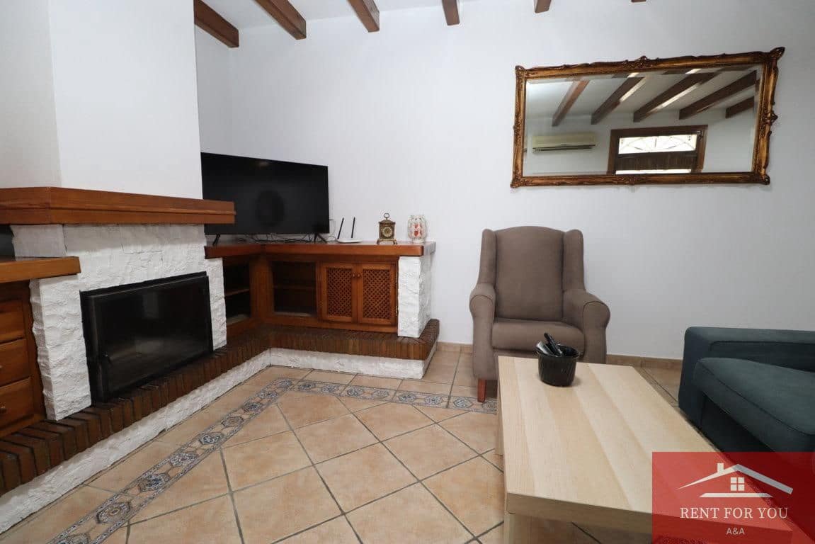 3 bedroom Villa for rent in Alhaurin el Grande with pool garage - € 1,800 (Ref: 9279789)