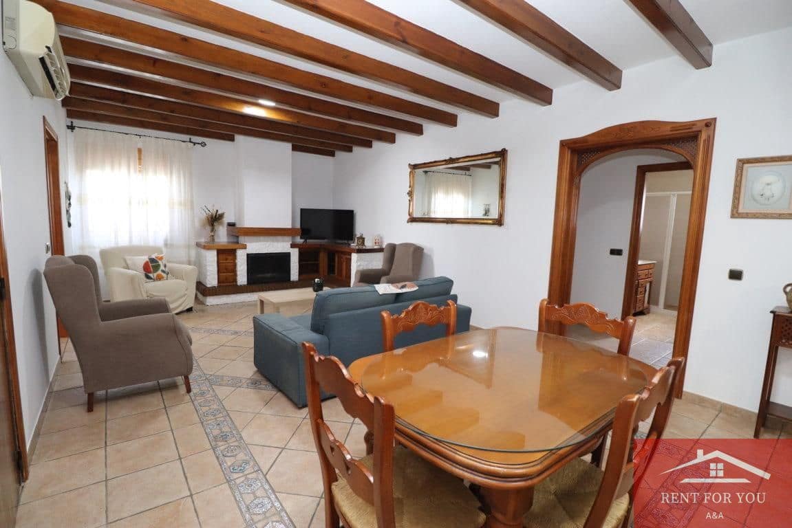 3 bedroom Villa for rent in Alhaurin el Grande with pool garage - € 1,800 (Ref: 9279789)