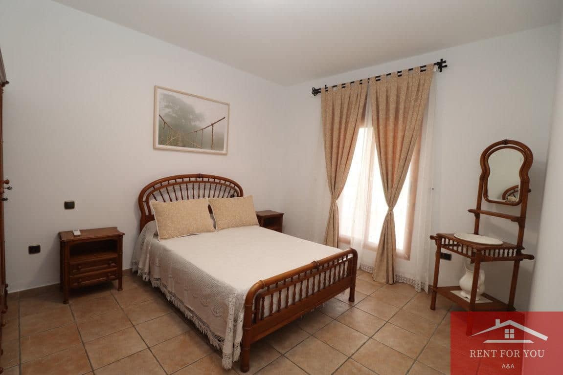 3 bedroom Villa for rent in Alhaurin el Grande with pool garage - € 1,800 (Ref: 9279789)