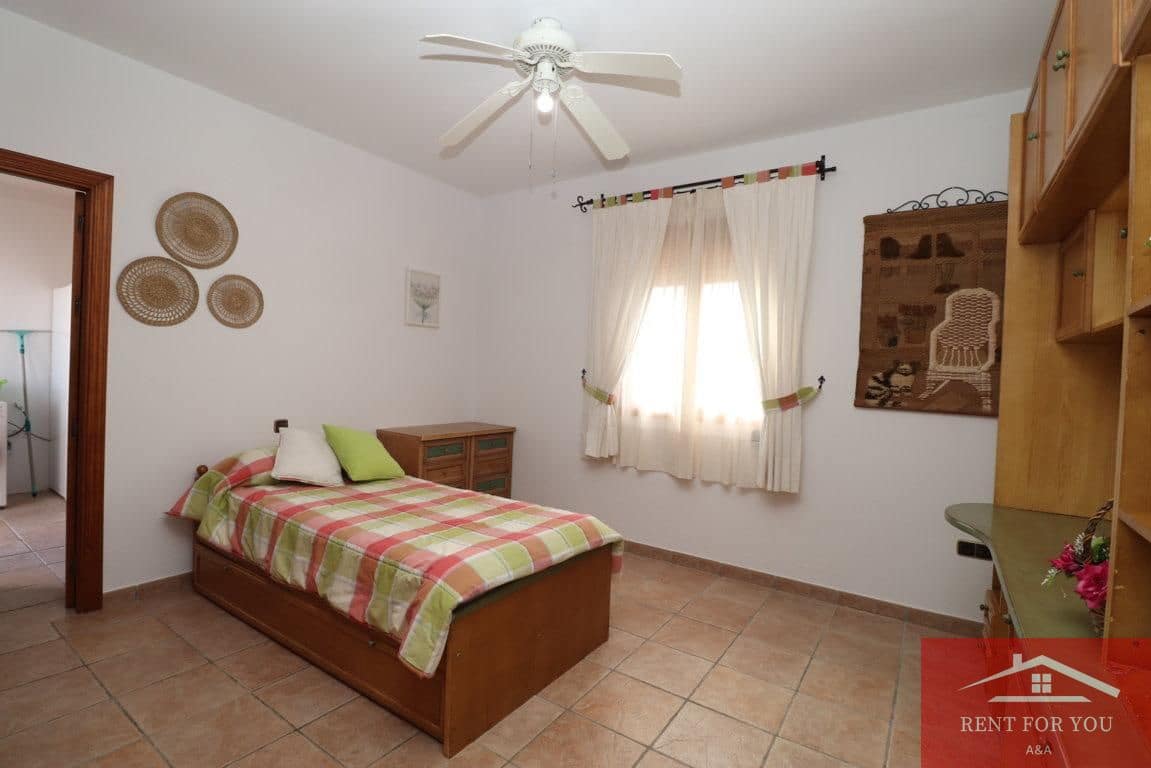 3 bedroom Villa for rent in Alhaurin el Grande with pool garage - € 1,800 (Ref: 9279789)