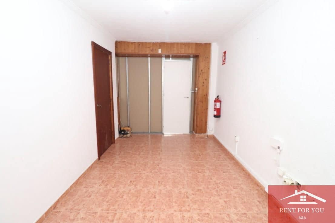 3 Zimmer Firma/Unternehmen zu vermieten in Alhaurin el Grande - 600 € (Ref: 9346598)