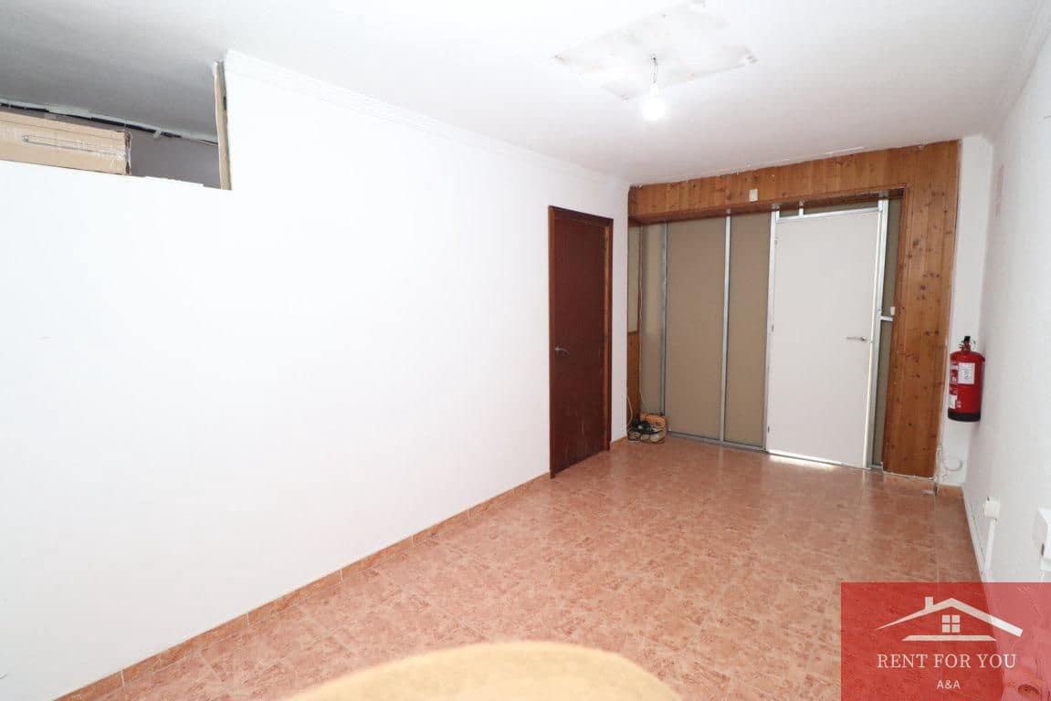 3 Zimmer Firma/Unternehmen zu vermieten in Alhaurin el Grande - 600 € (Ref: 9346598)