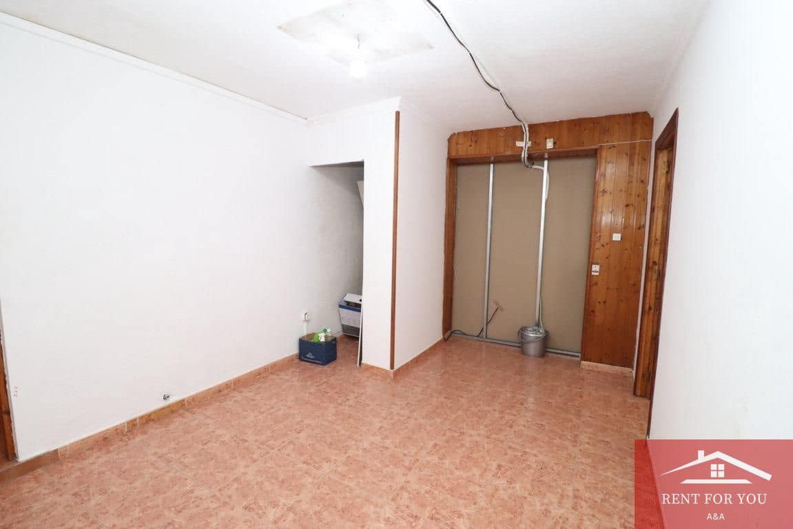 3 Zimmer Firma/Unternehmen zu vermieten in Alhaurin el Grande - 600 € (Ref: 9346598)