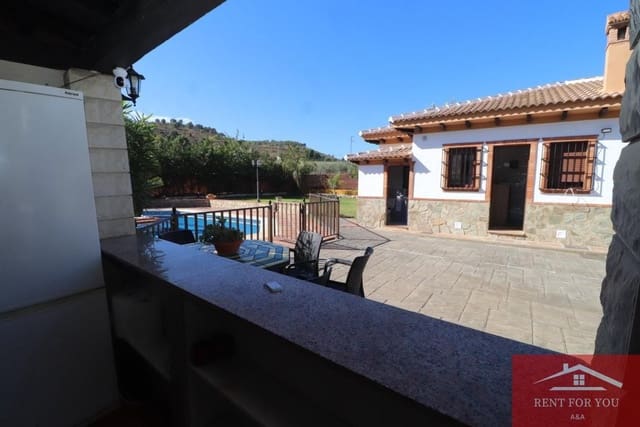 3 bedroom Villa for rent in Coín with pool - € 1,800 (Ref: 9374085)