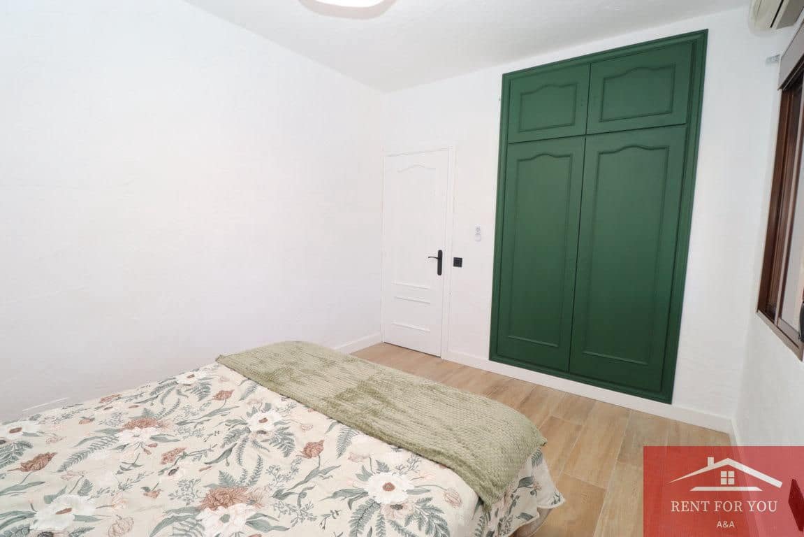 3 makuuhuone Huvila vuokrattavana paikassa Coin mukana uima-altaan - 1 800 € (Ref: 9374085)