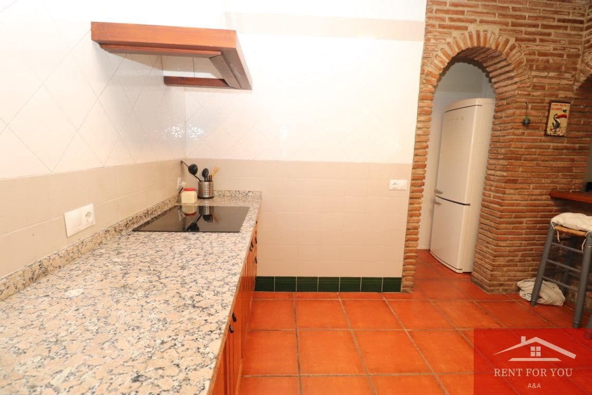 3 makuuhuone Huvila vuokrattavana paikassa Alhaurin de la Torre - 1 100 € (Ref: 9379526)