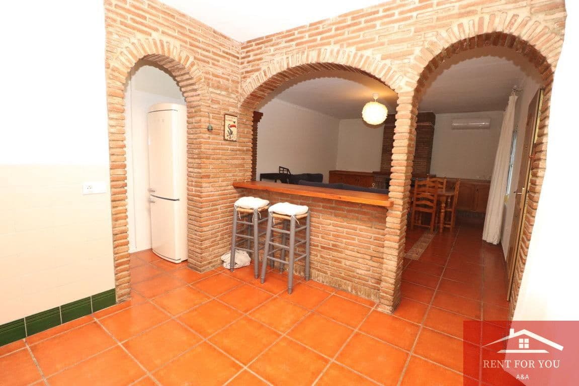 3 makuuhuone Huvila vuokrattavana paikassa Alhaurin de la Torre - 1 100 € (Ref: 9379526)