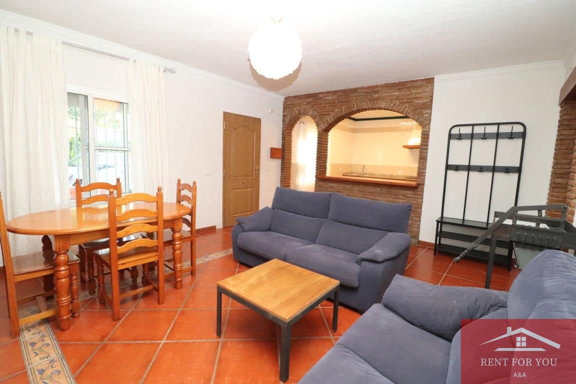 3 makuuhuone Huvila vuokrattavana paikassa Alhaurin de la Torre - 1 100 € (Ref: 9379526)