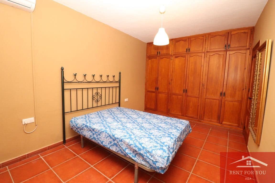 3 makuuhuone Huvila vuokrattavana paikassa Alhaurin de la Torre - 1 100 € (Ref: 9379526)