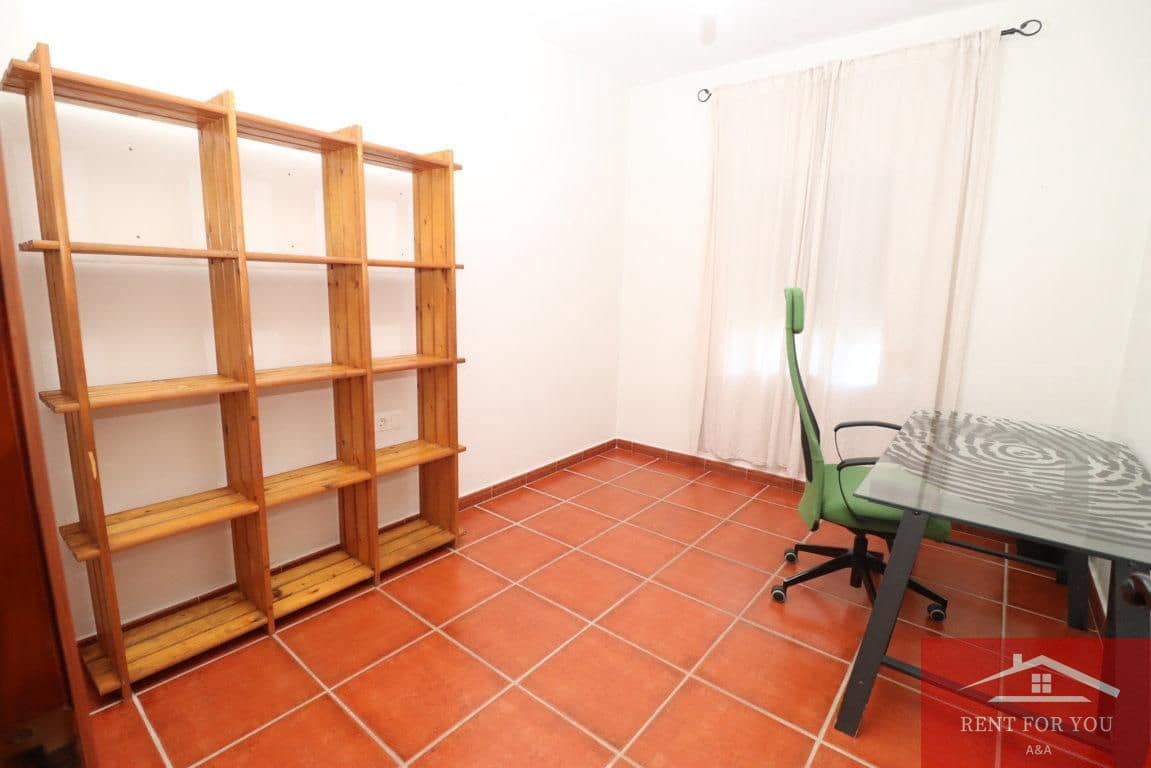 3 makuuhuone Huvila vuokrattavana paikassa Alhaurin de la Torre - 1 100 € (Ref: 9379526)