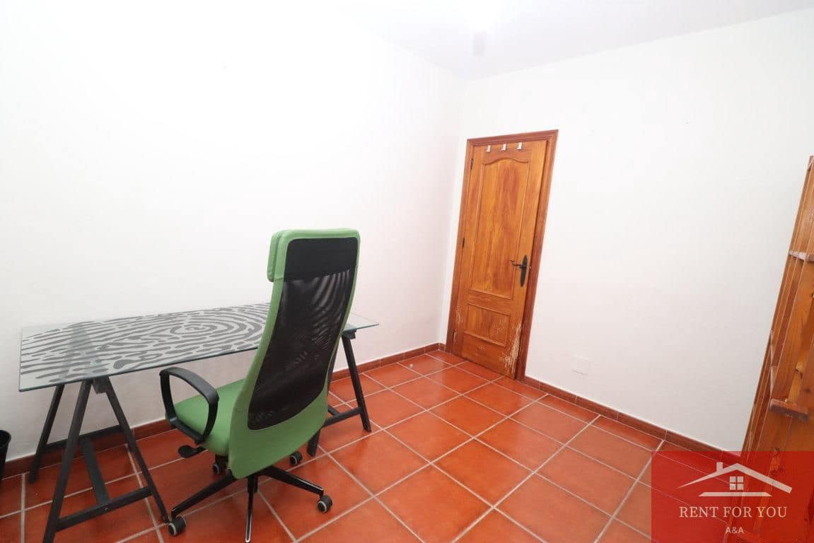 3 makuuhuone Huvila vuokrattavana paikassa Alhaurin de la Torre - 1 100 € (Ref: 9379526)