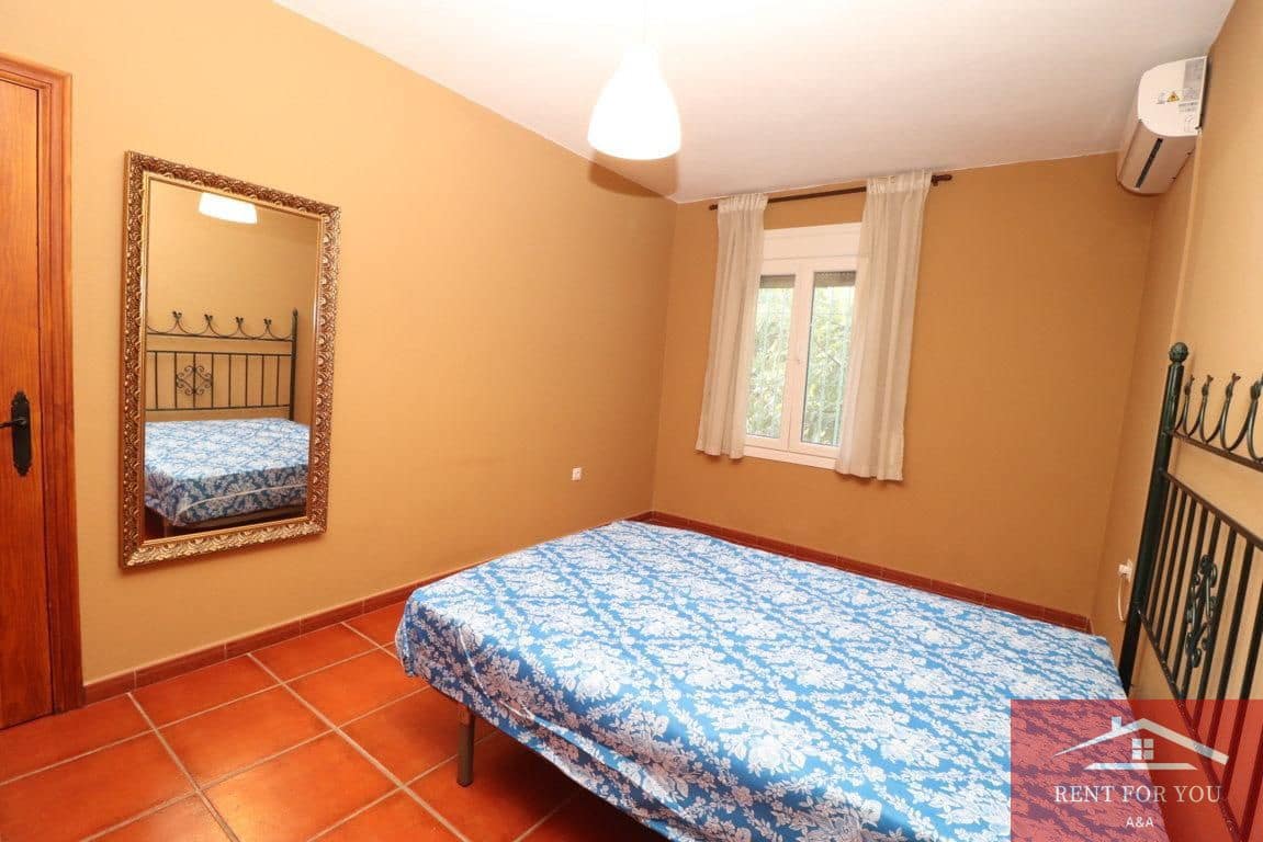 3 makuuhuone Huvila vuokrattavana paikassa Alhaurin de la Torre - 1 100 € (Ref: 9379526)