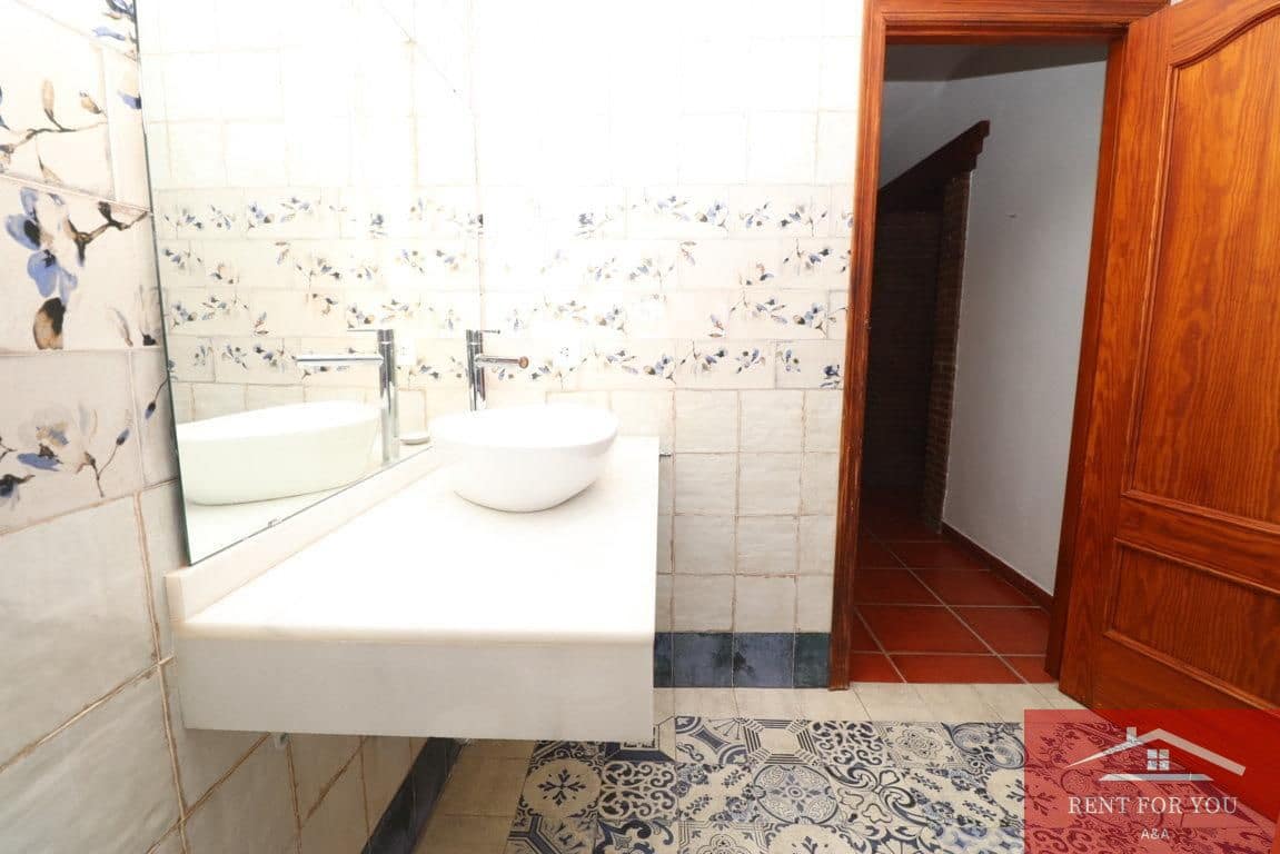 3 makuuhuone Huvila vuokrattavana paikassa Alhaurin de la Torre - 1 100 € (Ref: 9379526)