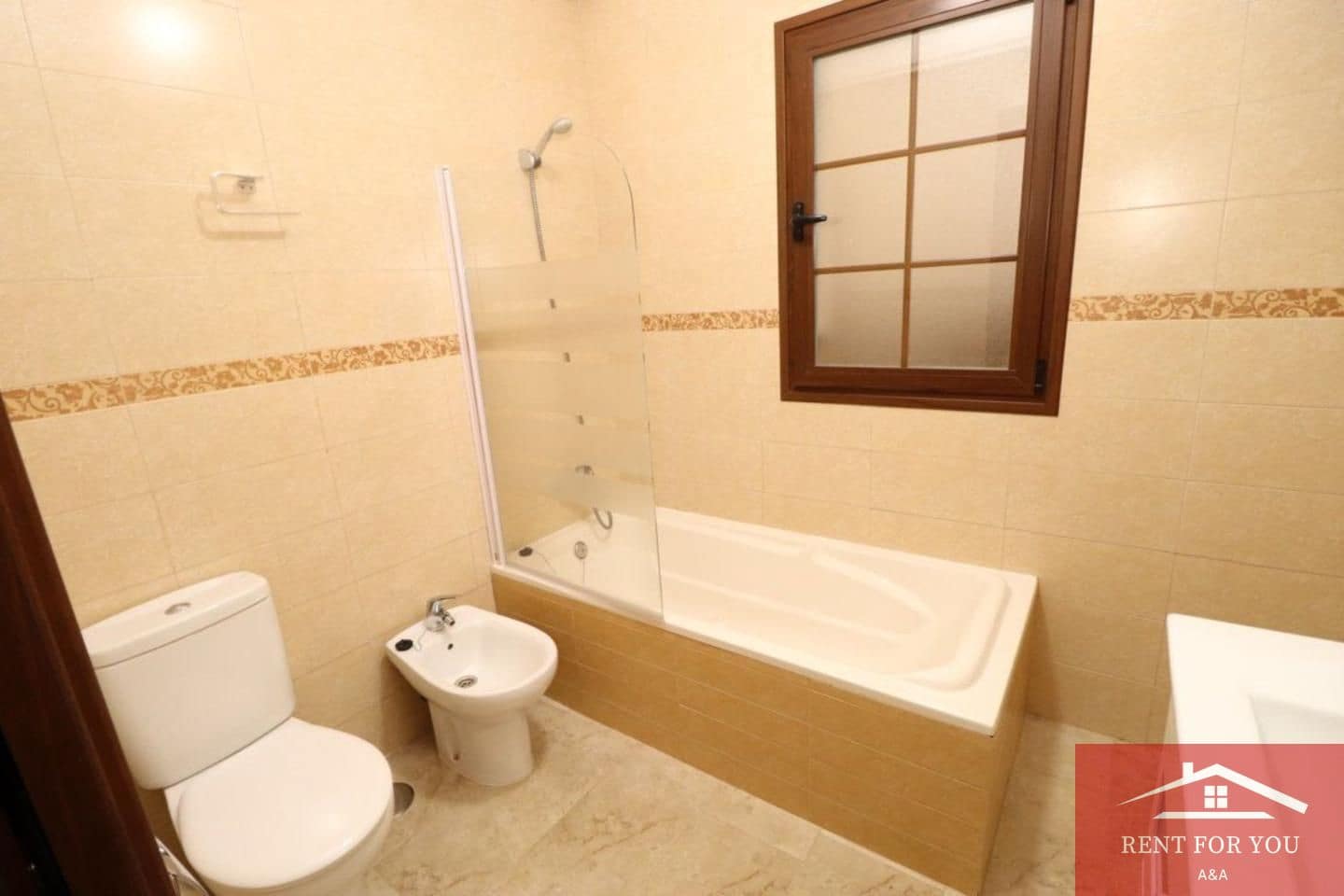 3 soveværelse Lejlighed til leje i Alhaurin el Grande - € 1.000 (Ref: 9397995)