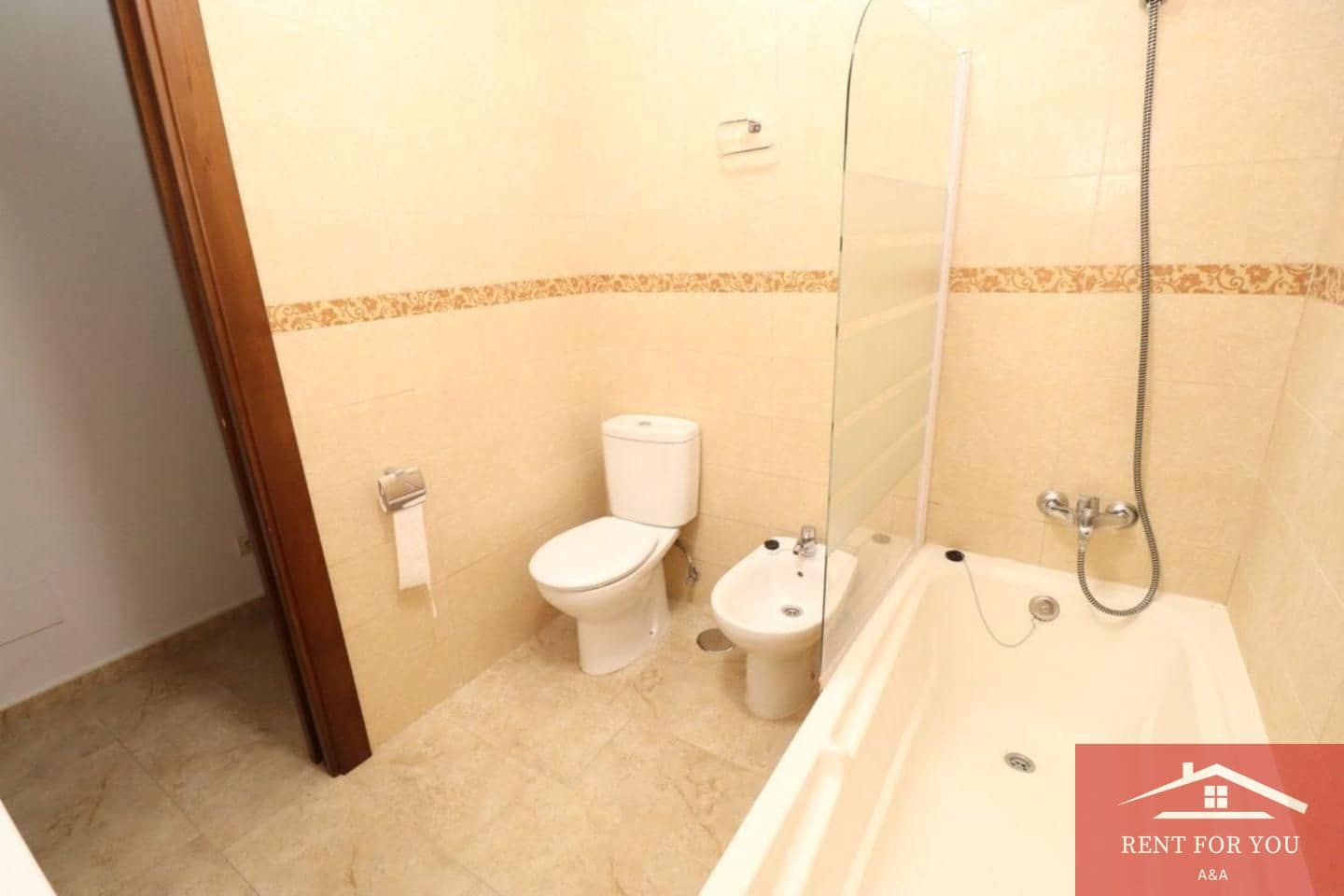 3 soveværelse Lejlighed til leje i Alhaurin el Grande - € 1.000 (Ref: 9397995)