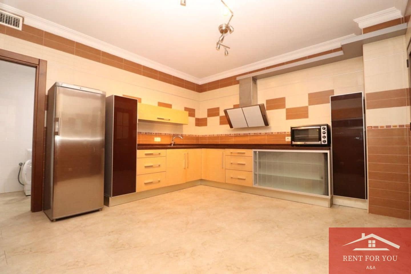 3 soveværelse Lejlighed til leje i Alhaurin el Grande - € 1.000 (Ref: 9397995)