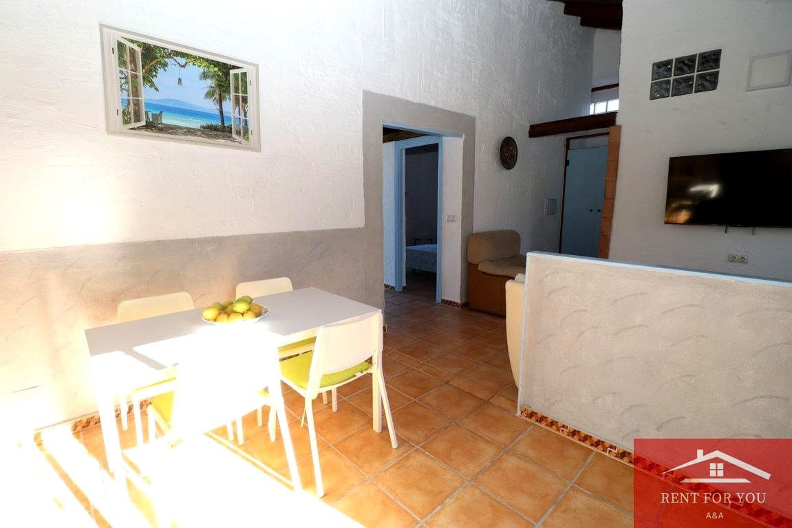 2 soverom Villa til leie i Alhaurin el Grande - € 1 100 (Ref: 9405902)