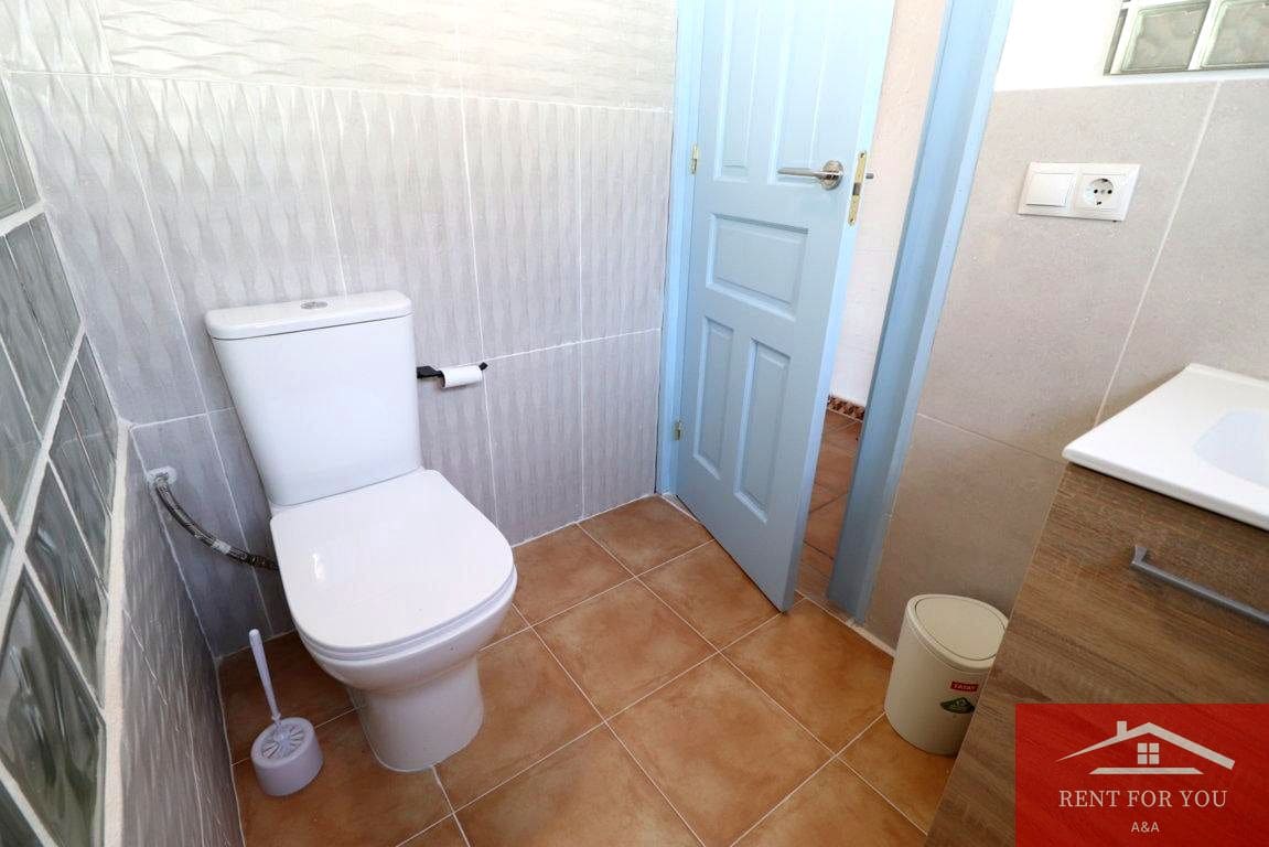 2 soverom Villa til leie i Alhaurin el Grande - € 1 100 (Ref: 9405902)