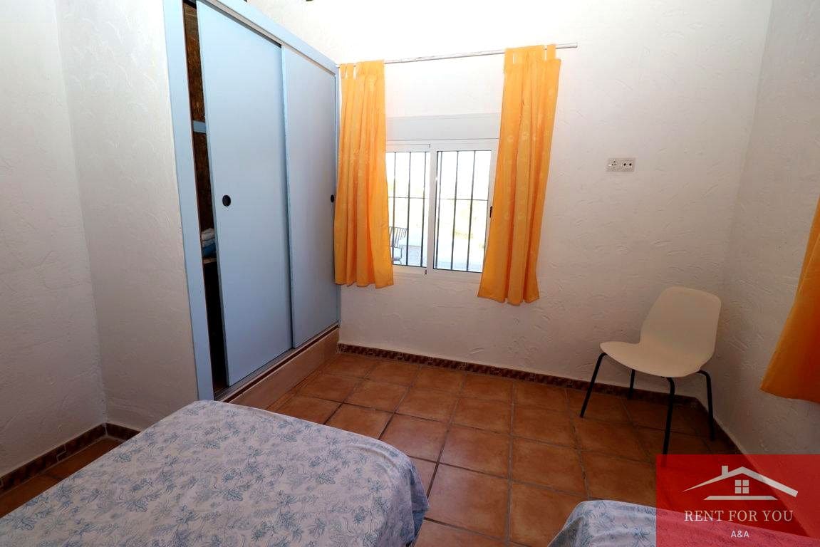 2 soverom Villa til leie i Alhaurin el Grande - € 1 100 (Ref: 9405902)