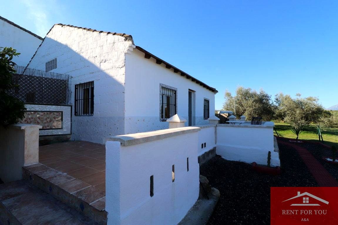 2 soverom Villa til leie i Alhaurin el Grande - € 1 100 (Ref: 9405902)
