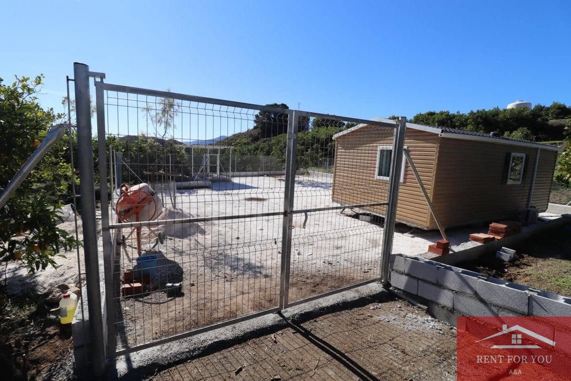 2 bedroom Villa for rent in Alhaurin el Grande - € 700 (Ref: 9405903)