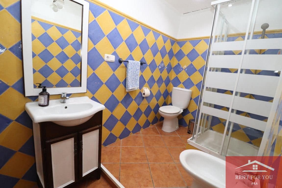 2 bedroom Villa for rent in Alhaurin el Grande - € 800 (Ref: 9436585)