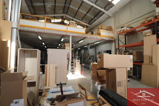 2 soveværelse Erhverv til salg i Alhaurín el Grande - € 390.000 (Ref: 9438721)