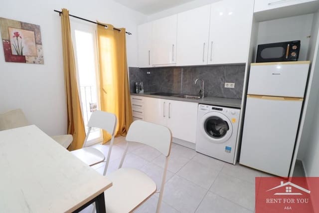 Asunto vuokrattavana paikassa Alhaurín el Grande - 600 € (Ref: 9441642)