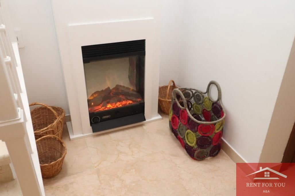 3 quarto Apartamento para arrendar em Marbella com piscina garagem - 3 000 € (Ref: 9450920)