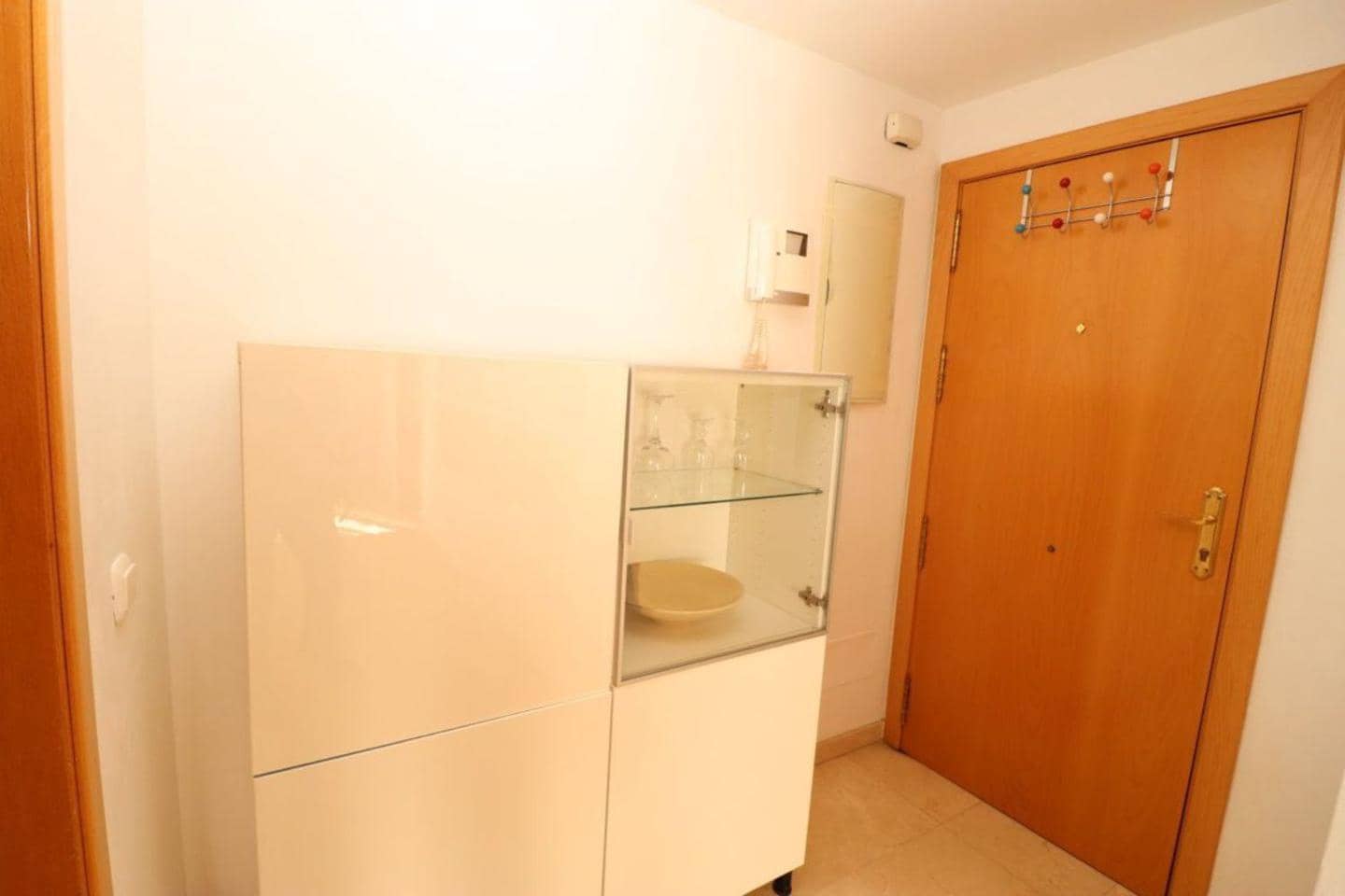 2 makuuhuone Asunto vuokrattavana paikassa Coin - 1 200 € (Ref: 9450921)