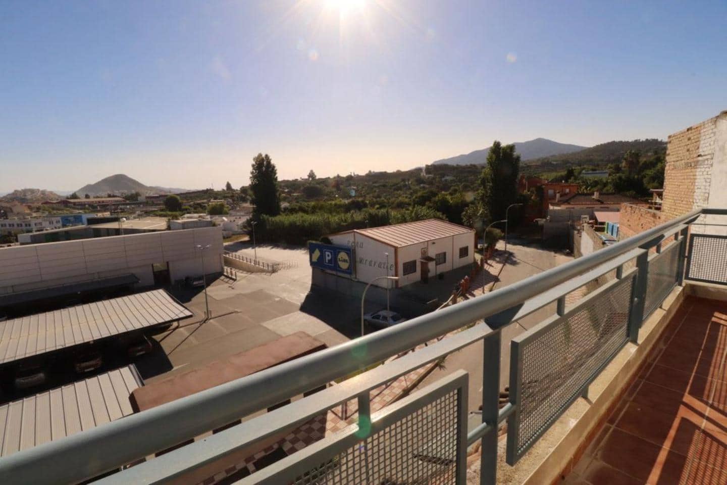 2 makuuhuone Asunto vuokrattavana paikassa Coin - 1 200 € (Ref: 9450921)