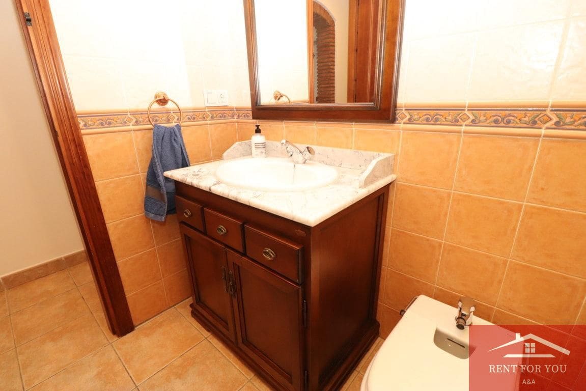 3 soverom Villa til leie i Alhaurin el Grande med svømmebasseng - € 1 900 (Ref: 9452879)