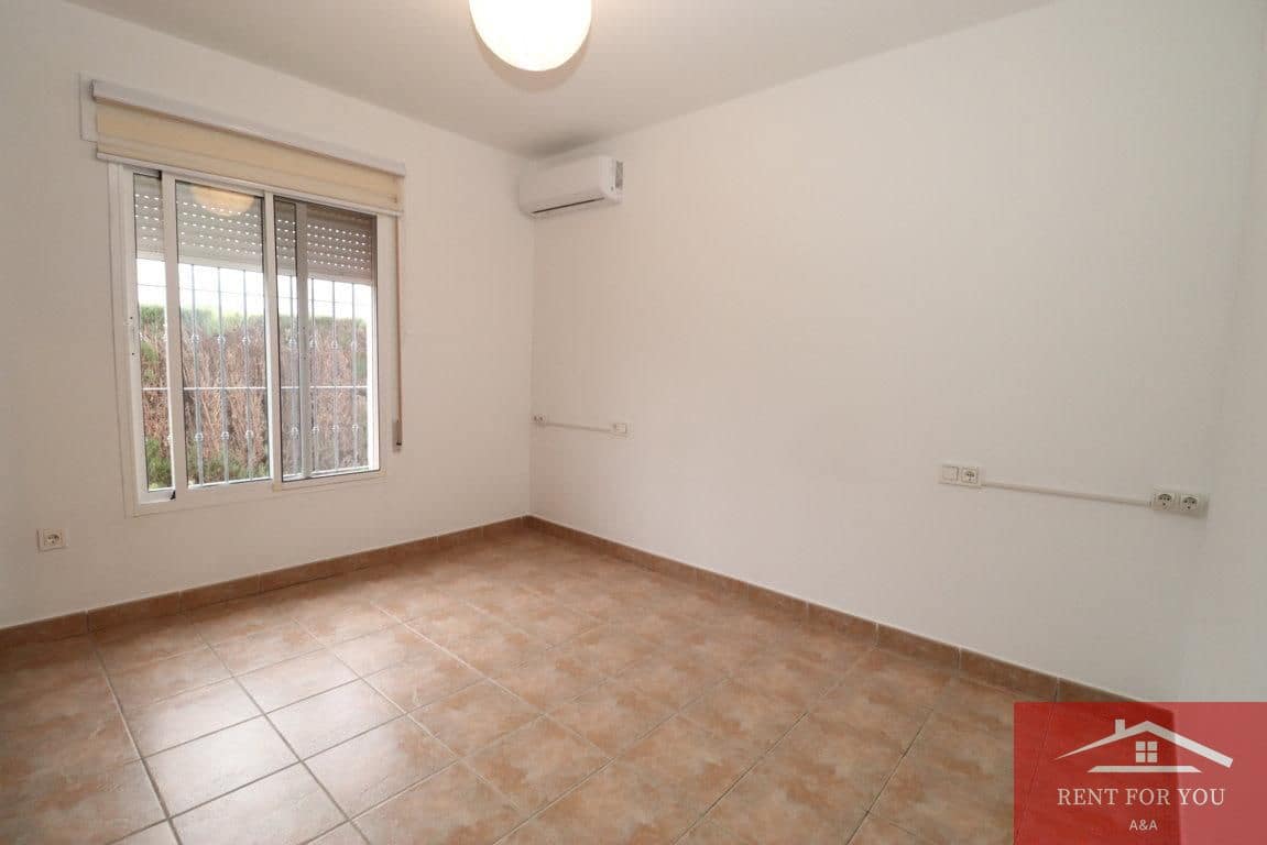 3 soverom Villa til leie i Alhaurin el Grande med svømmebasseng - € 1 900 (Ref: 9452879)