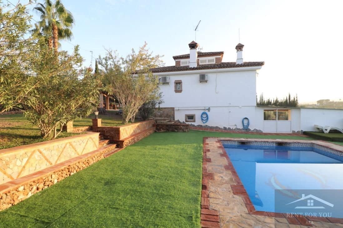 3 quarto Moradia para arrendar em Alhaurin el Grande com piscina - 1 500 € (Ref: 9460850)