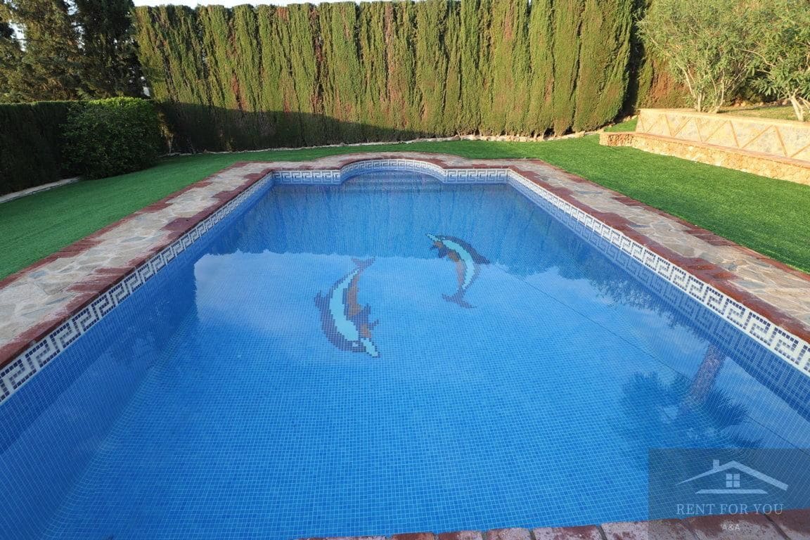3 quarto Moradia para arrendar em Alhaurin el Grande com piscina - 1 500 € (Ref: 9460850)